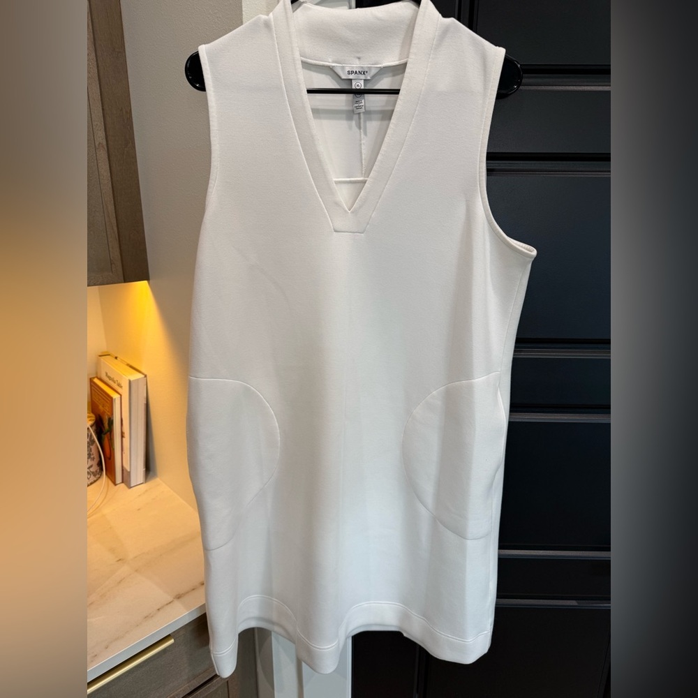 SPANX White V-Neck Sleeveless Dress
